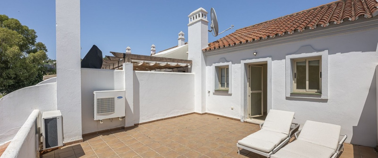 Wiederverkauf - Town house - Marbella - Nueva Andalucía