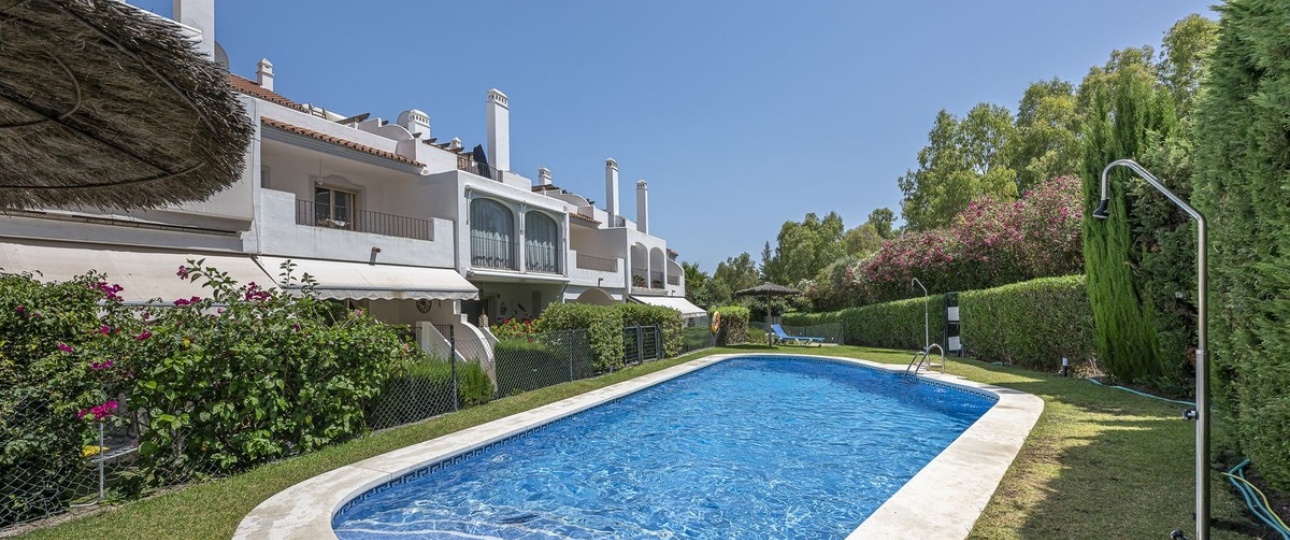 Wiederverkauf - Town house - Marbella - Nueva Andalucía