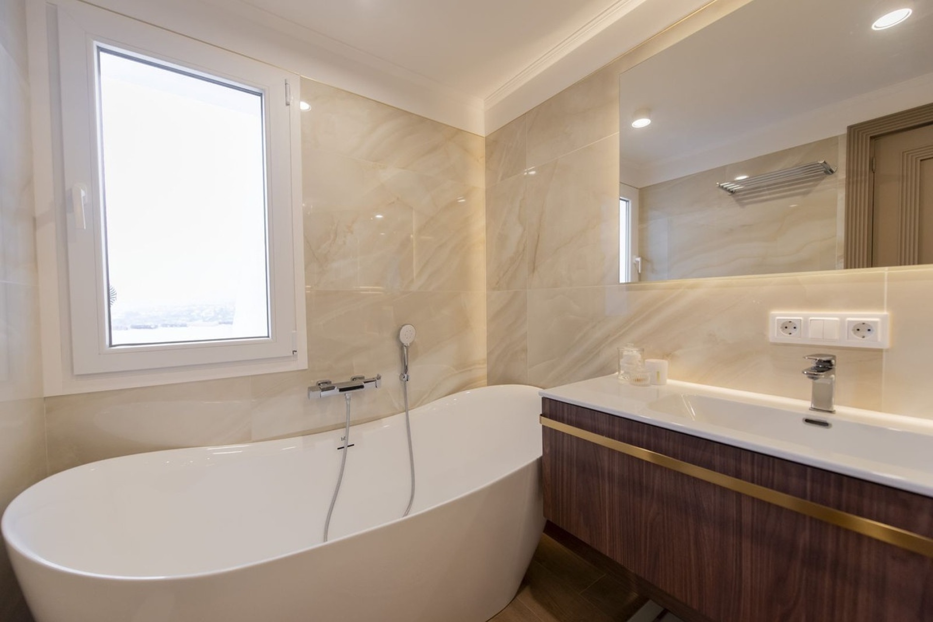 Wiederverkauf - Town house - Marbella - Nueva Andalucía