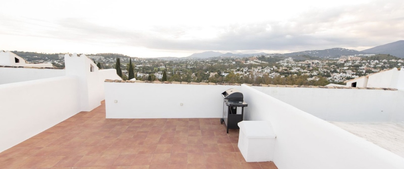 Wiederverkauf - Town house - Marbella - Nueva Andalucía