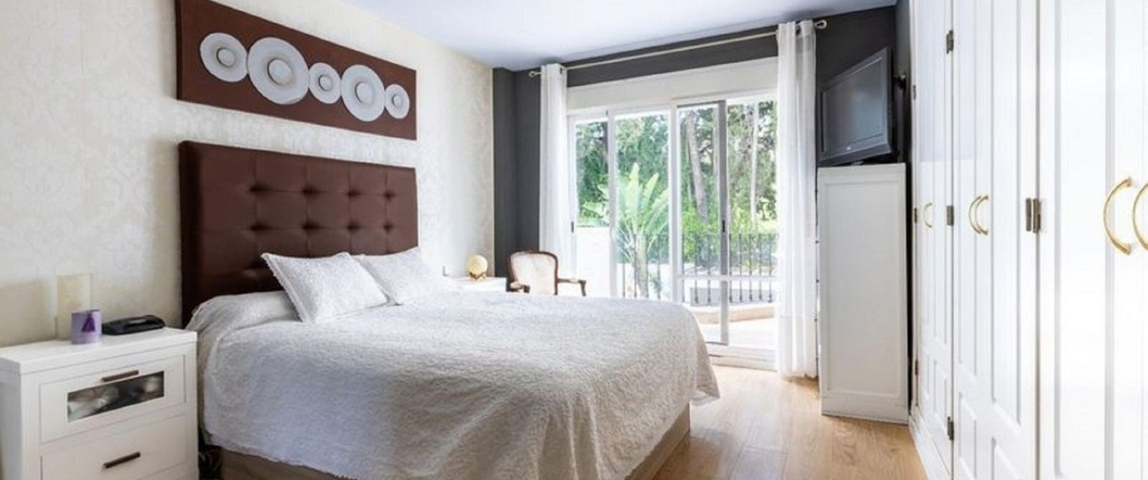 Wiederverkauf - Town house - Marbella - Nueva Andalucía