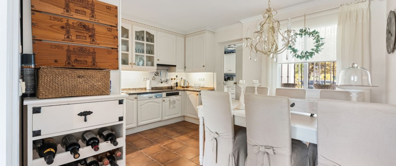 Wiederverkauf - Town house - Marbella - Nueva Andalucía