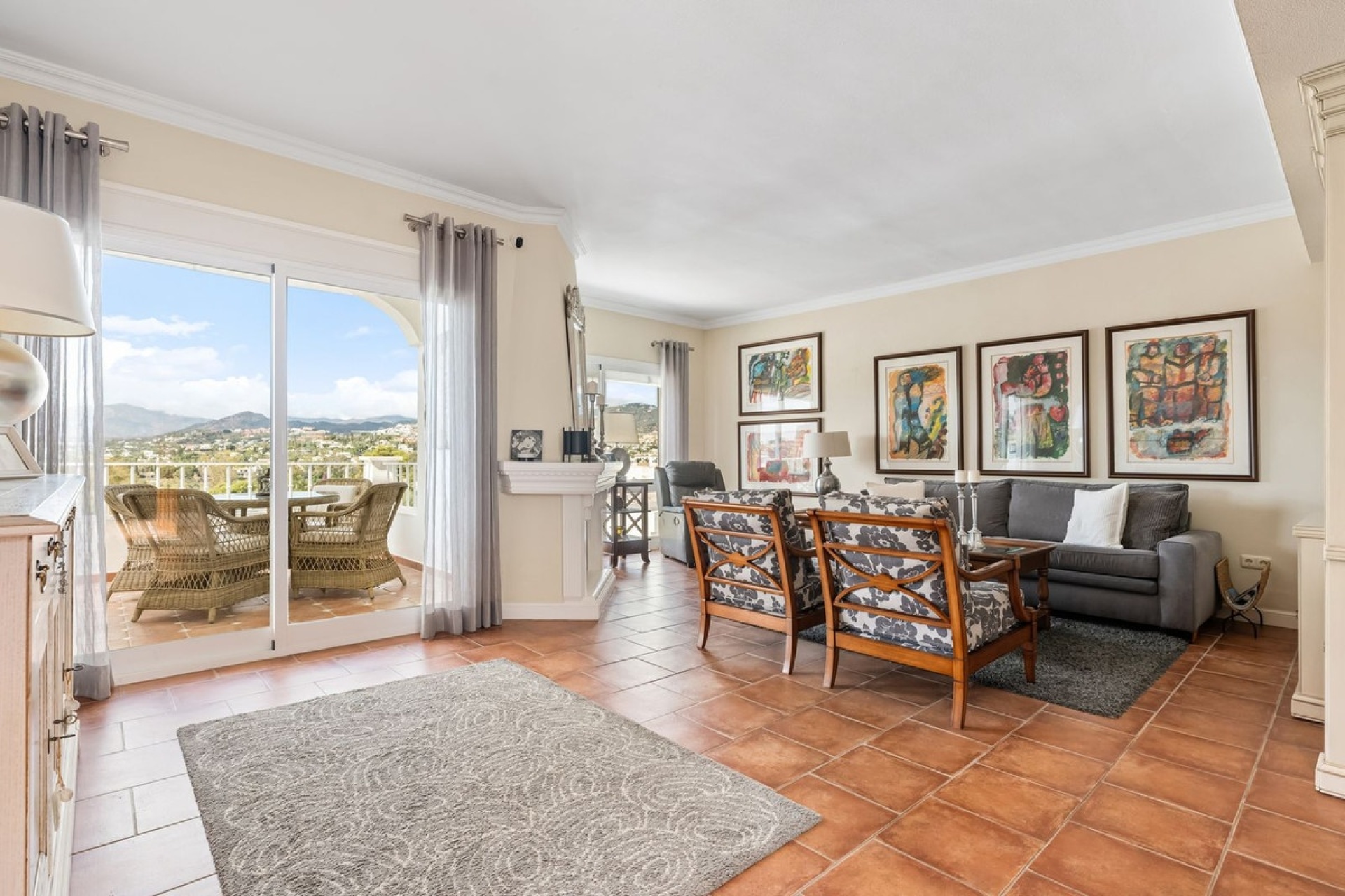 Wiederverkauf - Town house - Marbella - Nueva Andalucía
