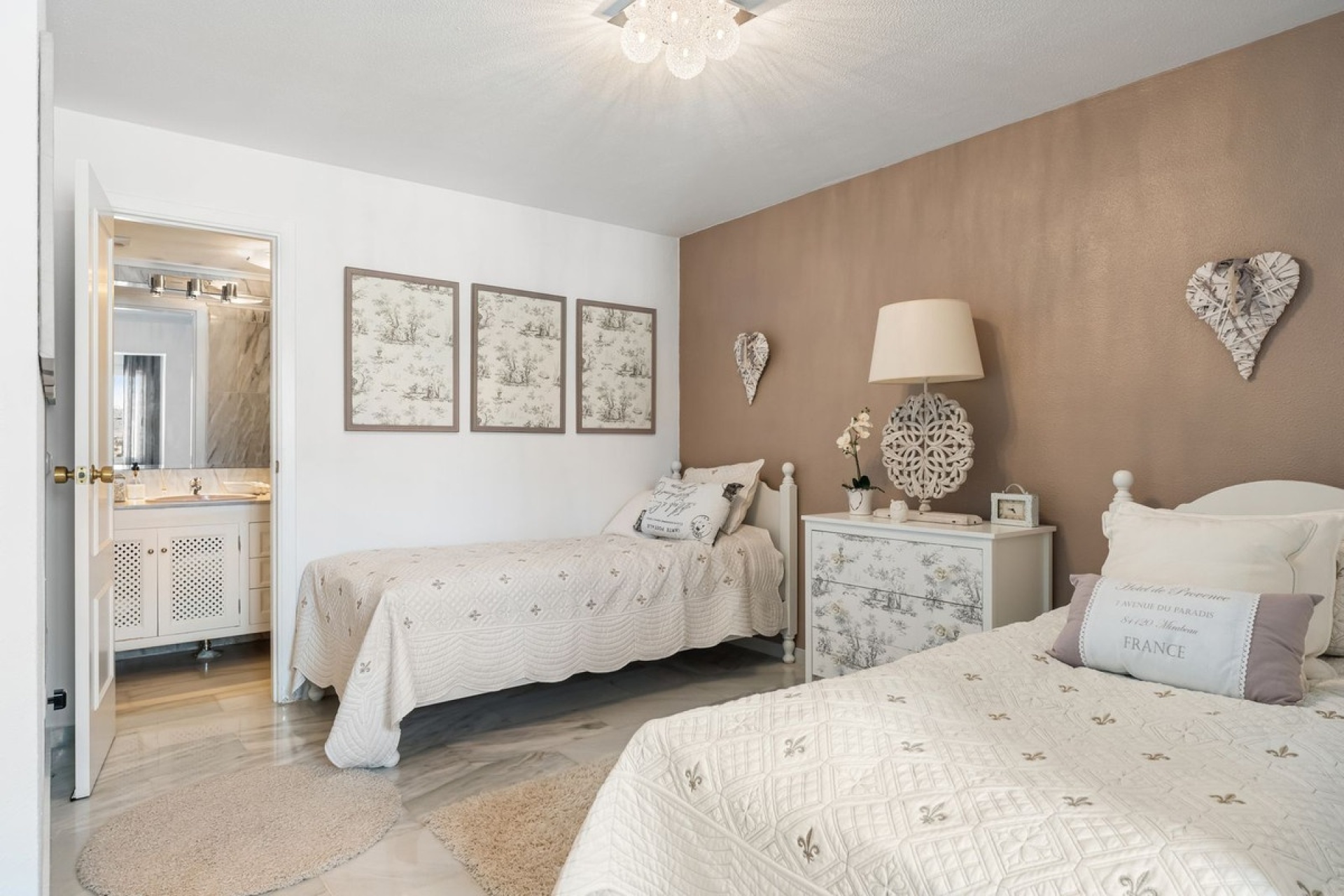 Wiederverkauf - Town house - Marbella - Nueva Andalucía