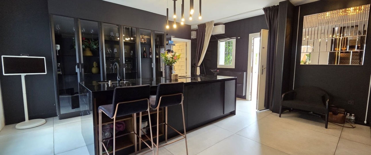 Wiederverkauf - Town house - Marbella - Nueva Andalucía
