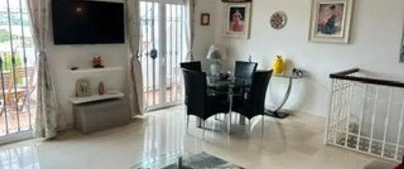 Wiederverkauf - Town house - Marbella - Nueva Andalucía