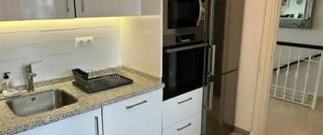Wiederverkauf - Town house - Marbella - Nueva Andalucía