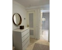 Wiederverkauf - Town house - Marbella - Nueva Andalucía