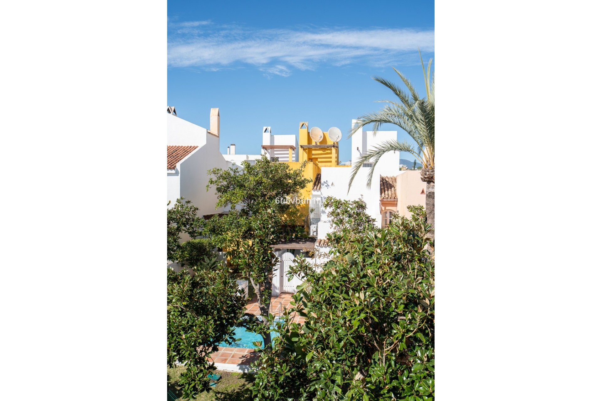 Wiederverkauf - Town house - Marbella - Nueva Andalucía