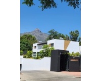 Wiederverkauf - Town house - Marbella - Nueva Andalucía