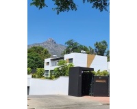 Wiederverkauf - Town house - Marbella - Nueva Andalucía