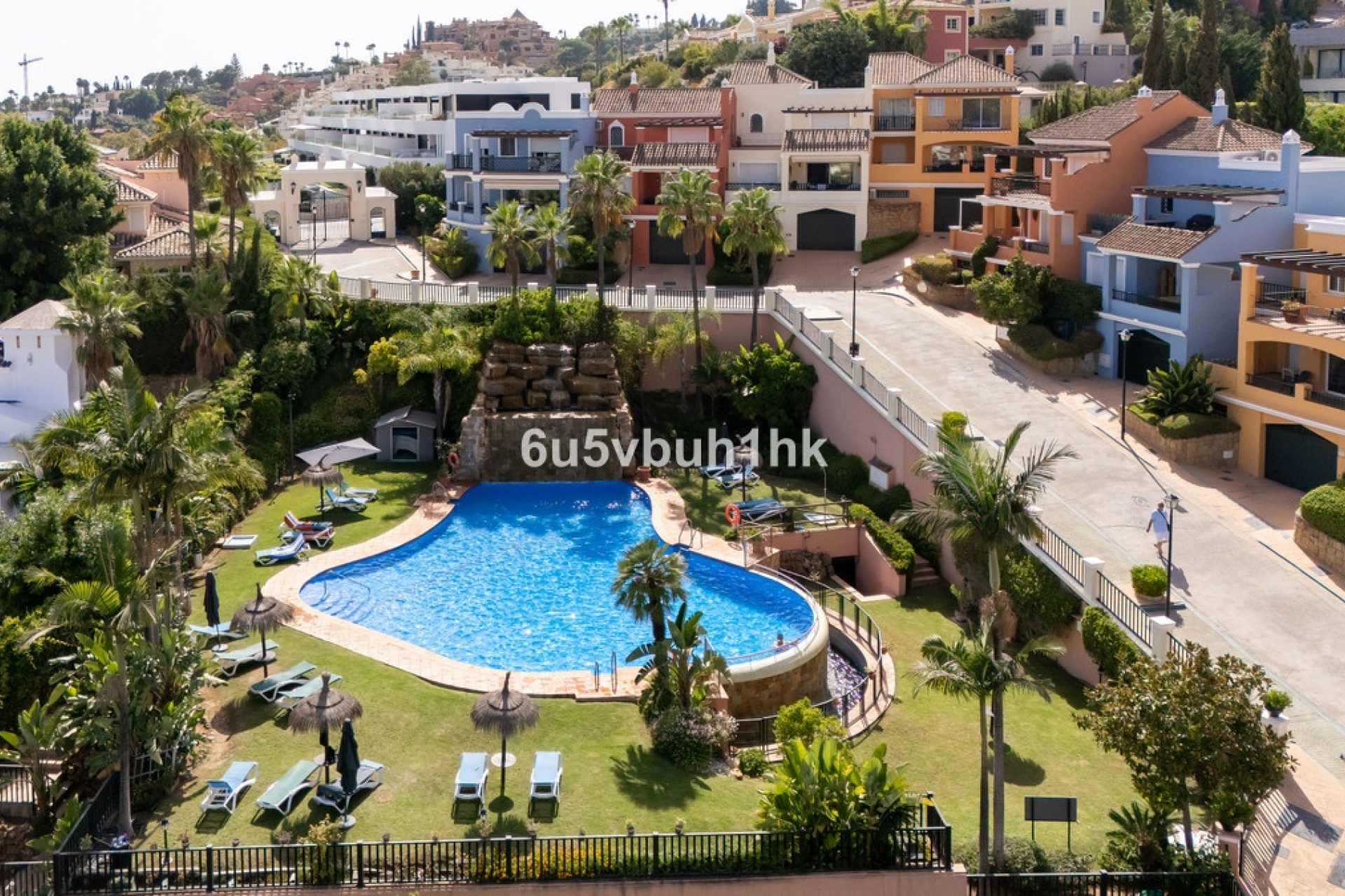 Wiederverkauf - Town house - Marbella - Nueva Andalucía
