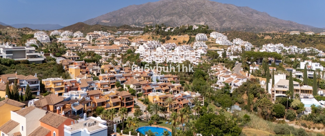 Wiederverkauf - Town house - Marbella - Nueva Andalucía