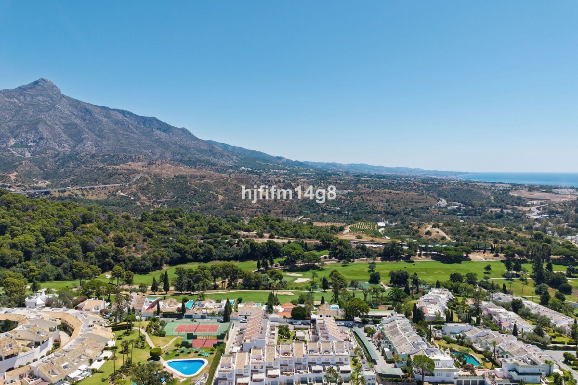 Wiederverkauf - Town house - Marbella - Nueva Andalucía