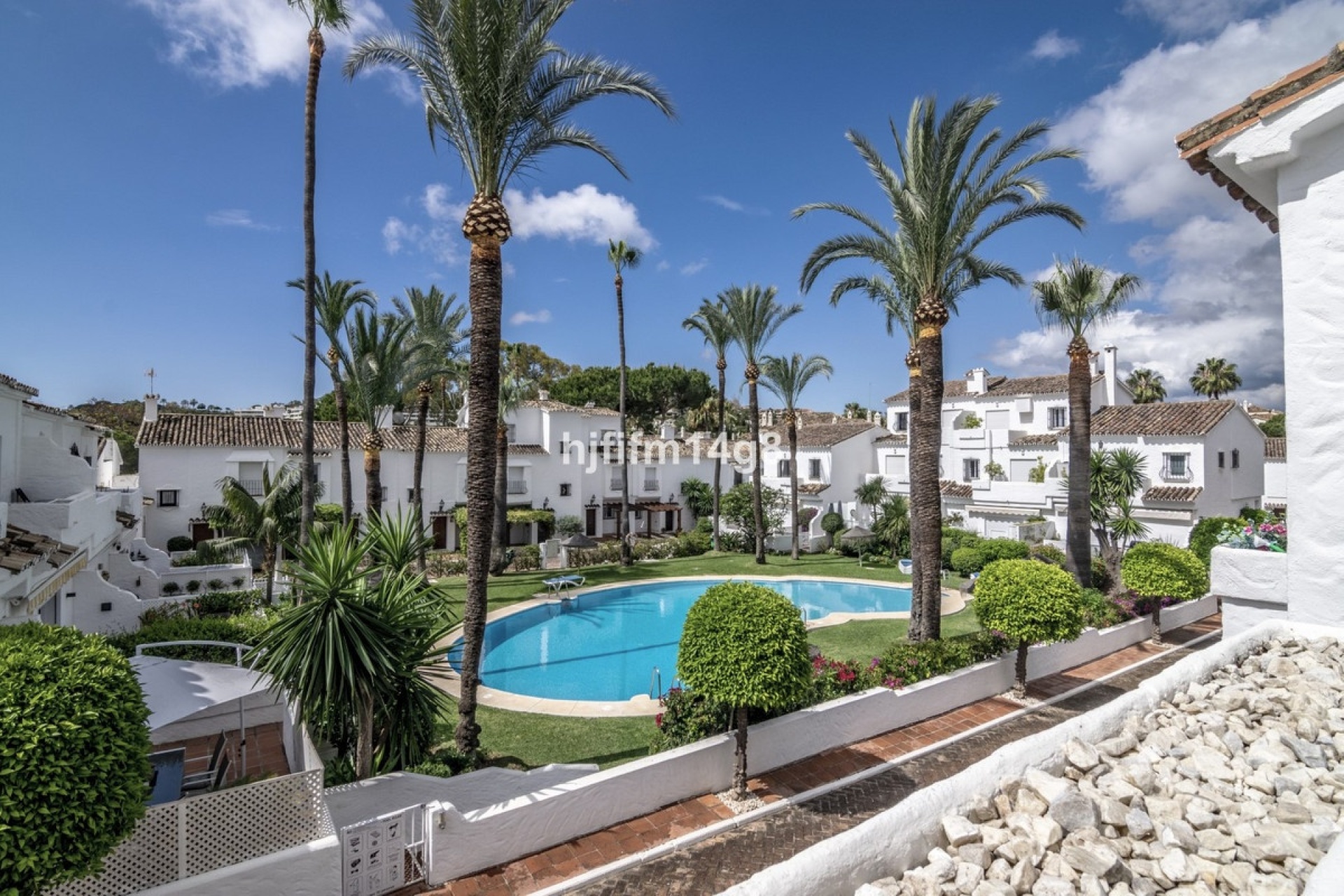 Wiederverkauf - Town house - Marbella - Nueva Andalucía