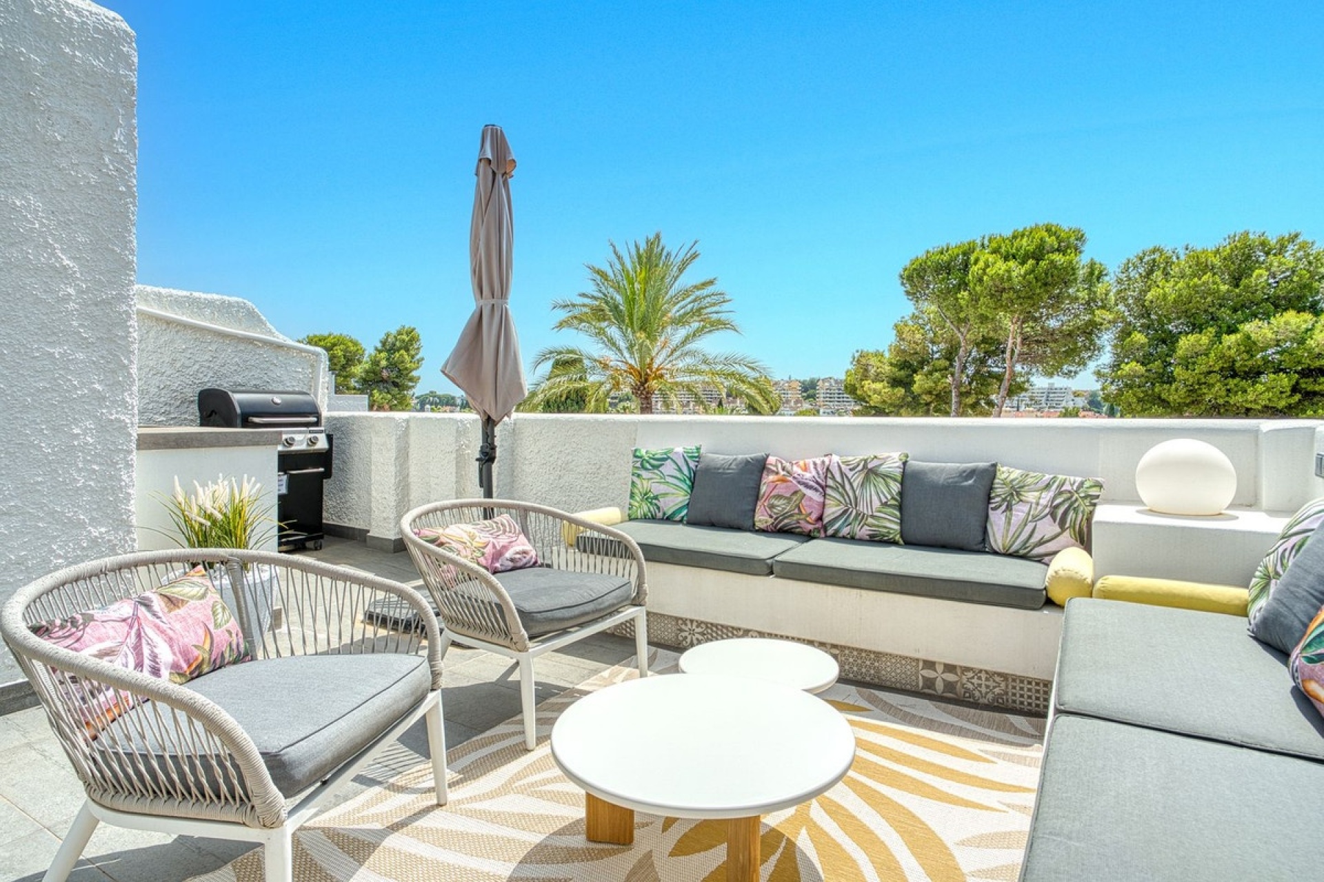 Wiederverkauf - Town house - Marbella - Nueva Andalucía