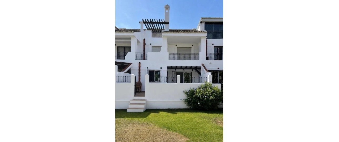 Wiederverkauf - Town house - Marbella - Nueva Andalucía