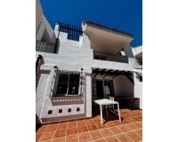 Wiederverkauf - Town house - Marbella - Nueva Andalucía