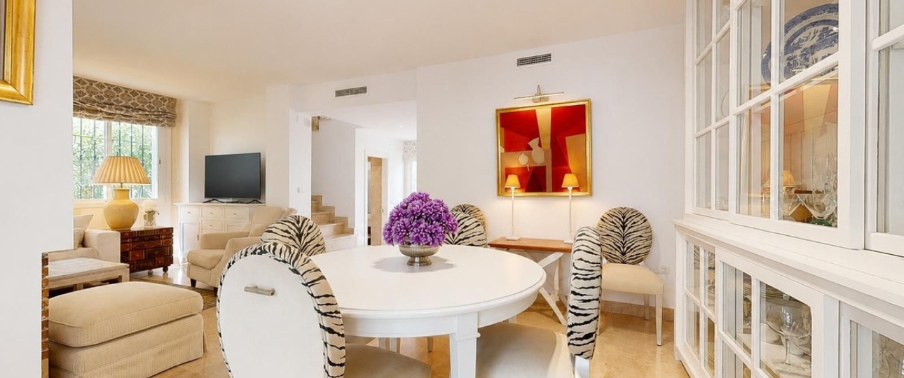Wiederverkauf - Town house - Marbella - Nueva Andalucía