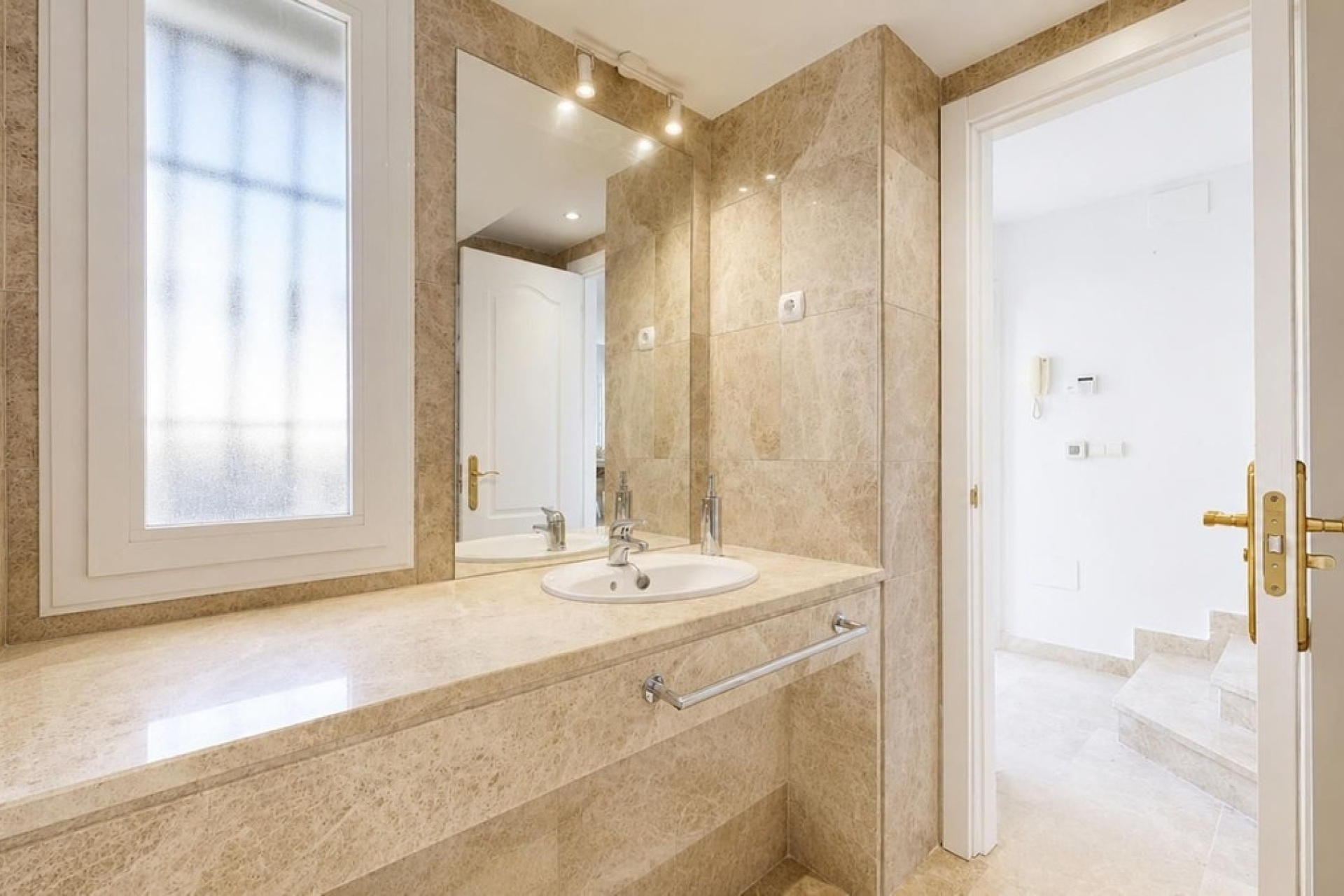 Wiederverkauf - Town house - Marbella - Nueva Andalucía