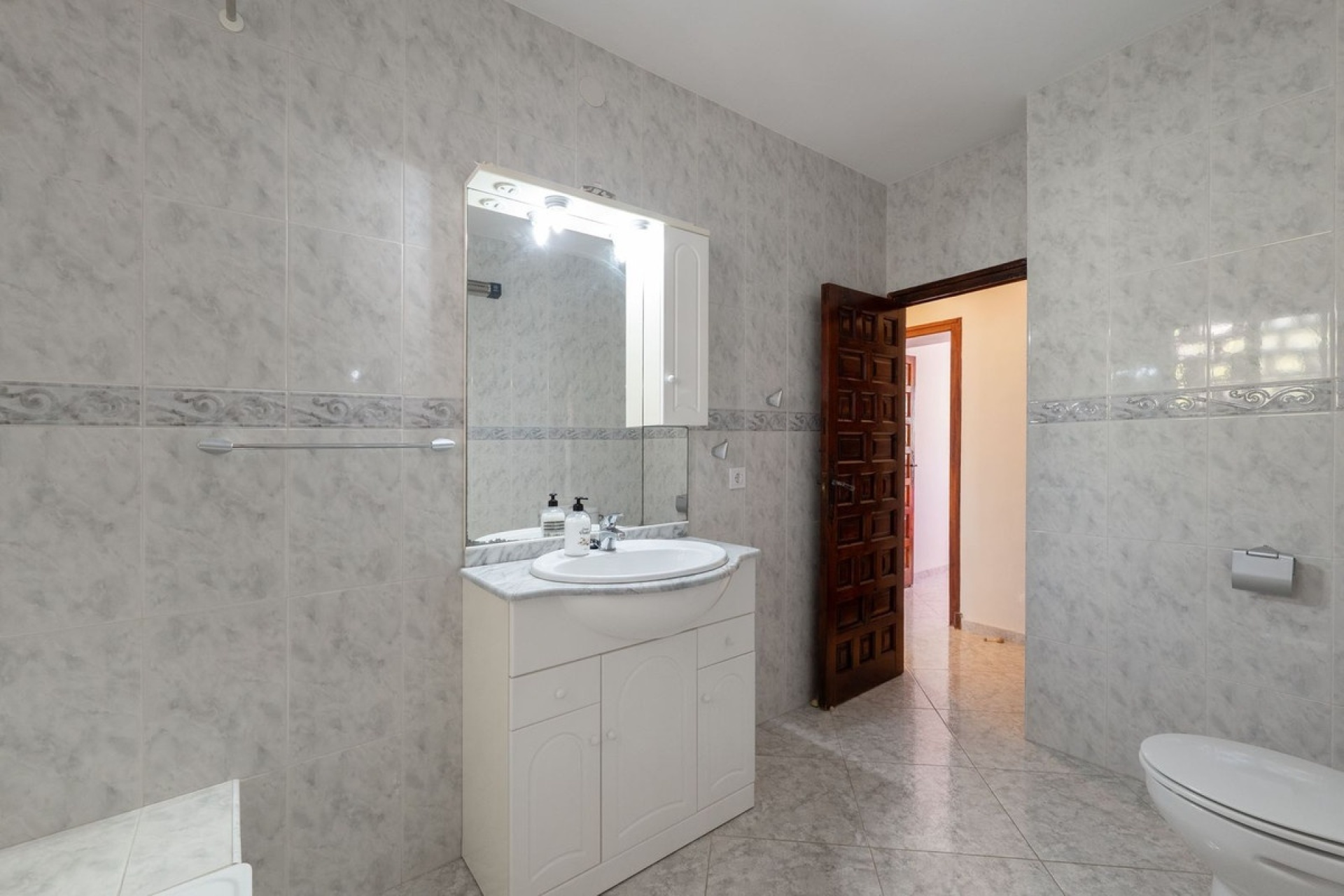 Wiederverkauf - Town house - Marbella - Nueva Andalucía