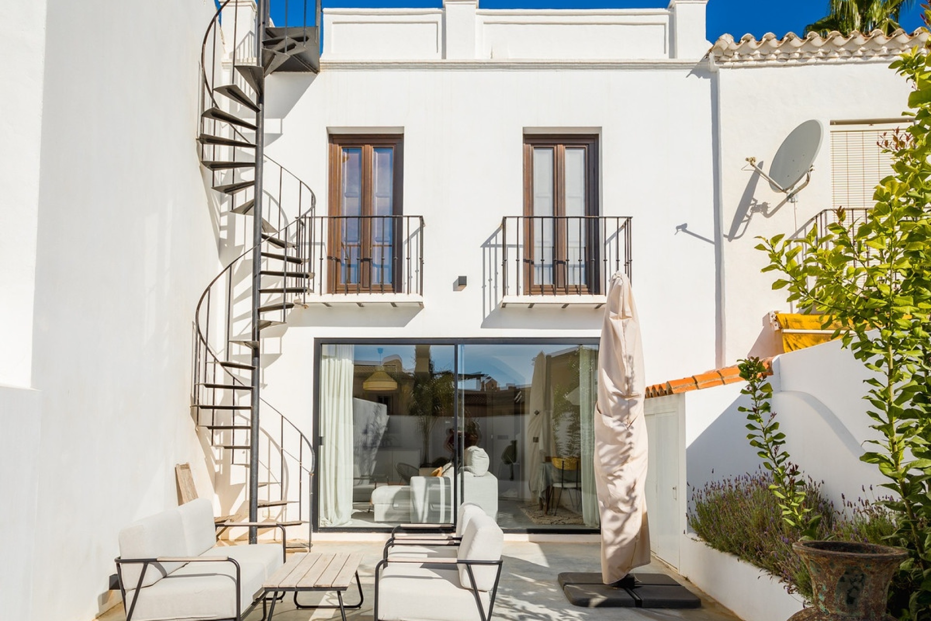Wiederverkauf - Town house - Marbella - Nueva Andalucía