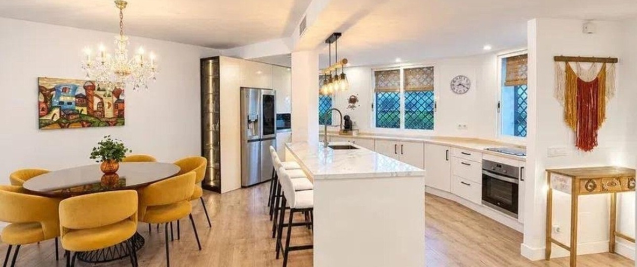 Wiederverkauf - Town house - Marbella - Nueva Andalucía