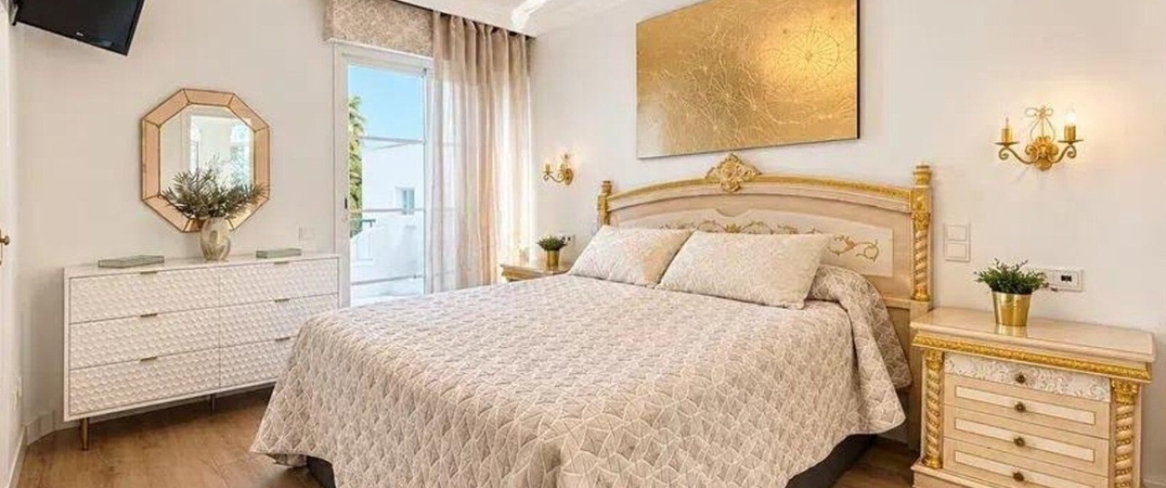 Wiederverkauf - Town house - Marbella - Nueva Andalucía