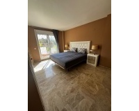 Wiederverkauf - Town house - Marbella - Nueva Andalucía
