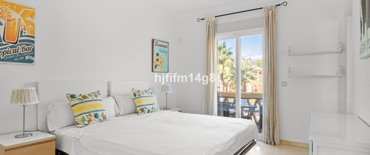 Wiederverkauf - Town house - Marbella - Nueva Andalucía