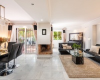 Wiederverkauf - Town house - Marbella - Nueva Andalucía