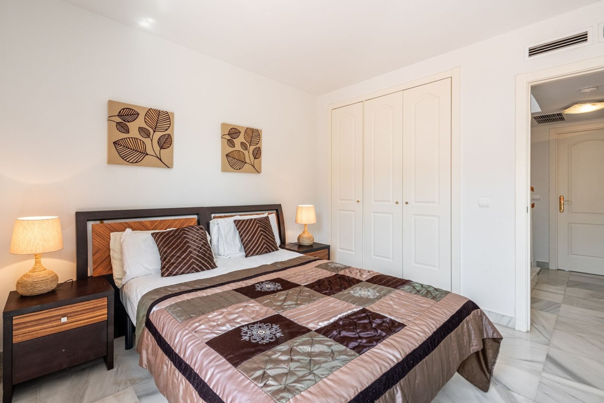 Wiederverkauf - Town house - Marbella - Nueva Andalucía