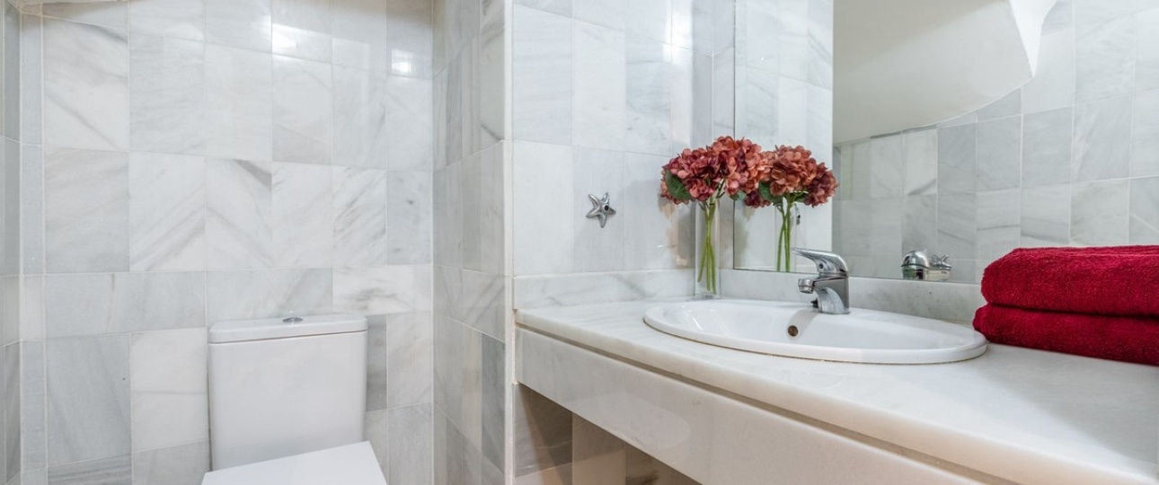 Wiederverkauf - Town house - Marbella - Nueva Andalucía