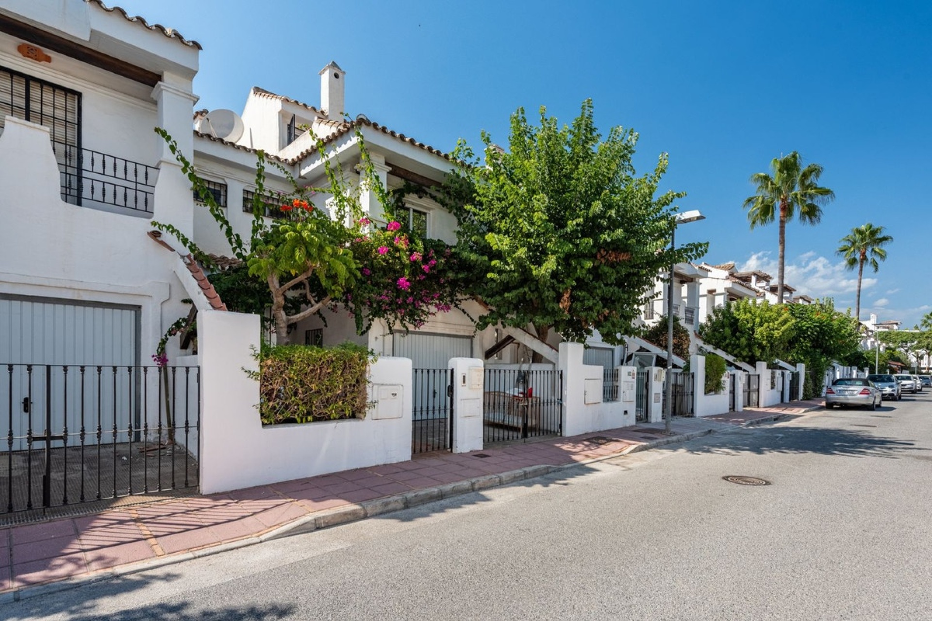 Wiederverkauf - Town house - Marbella - Nueva Andalucía