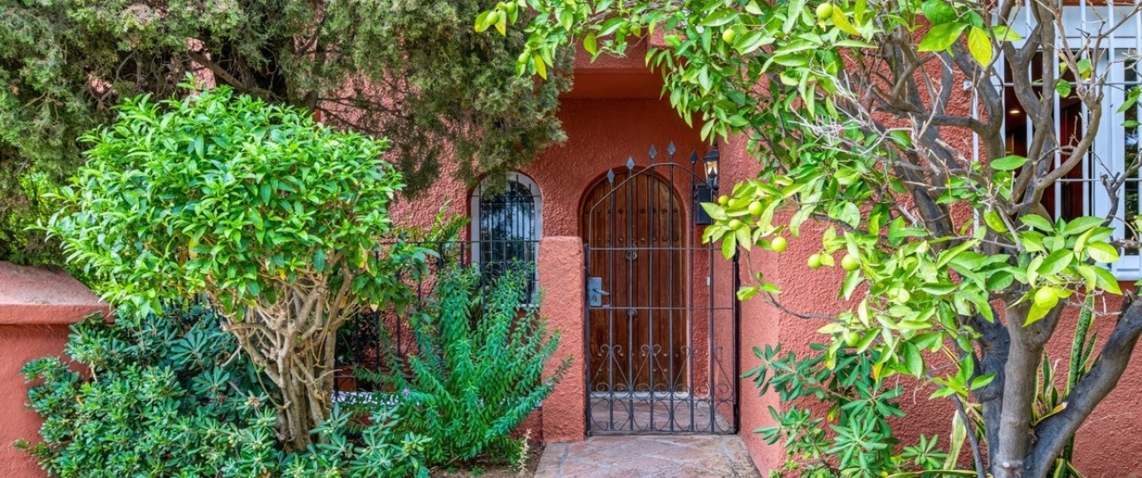 Wiederverkauf - Town house - Marbella - Nueva Andalucía
