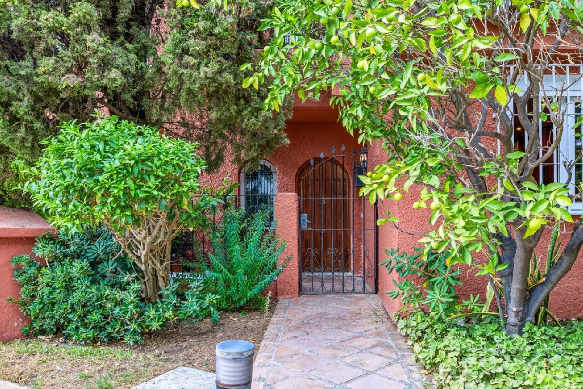 Wiederverkauf - Town house - Marbella - Nueva Andalucía