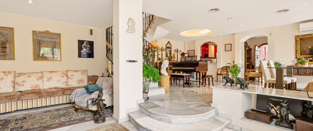 Wiederverkauf - Town house - Marbella - Nueva Andalucía