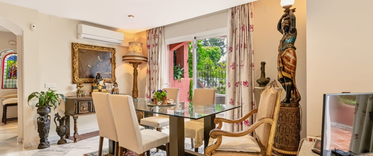 Wiederverkauf - Town house - Marbella - Nueva Andalucía