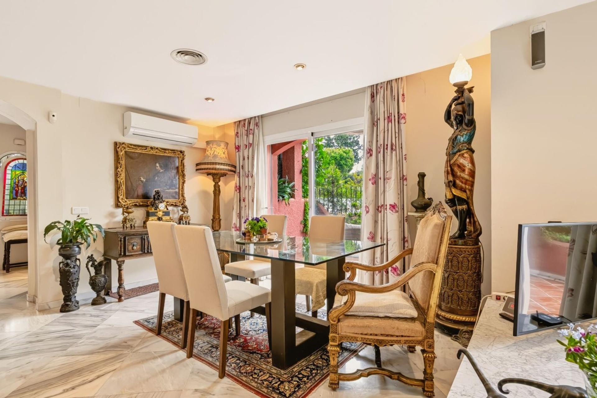 Wiederverkauf - Town house - Marbella - Nueva Andalucía