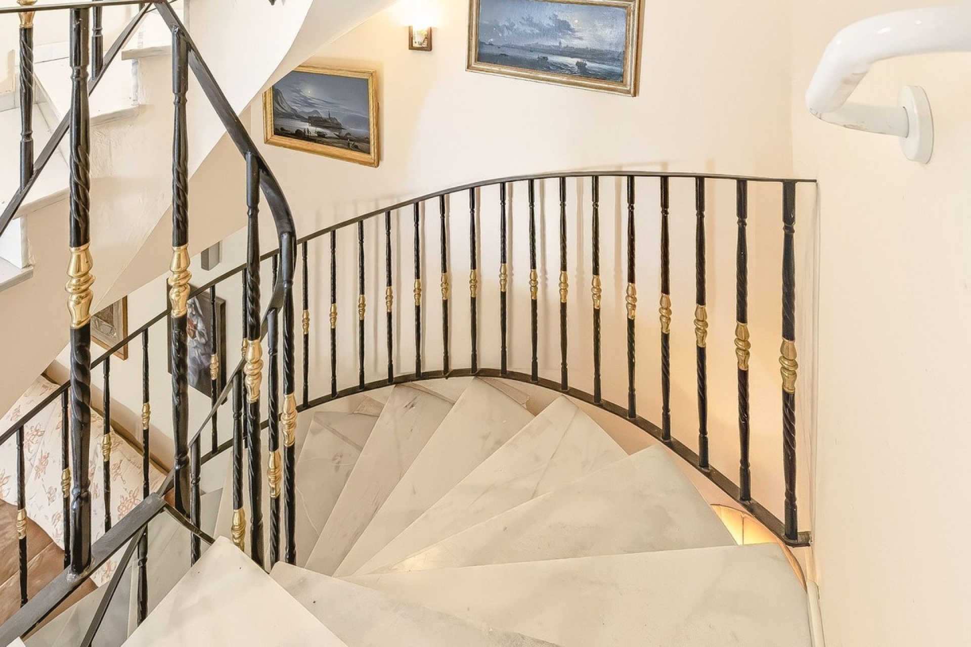 Wiederverkauf - Town house - Marbella - Nueva Andalucía