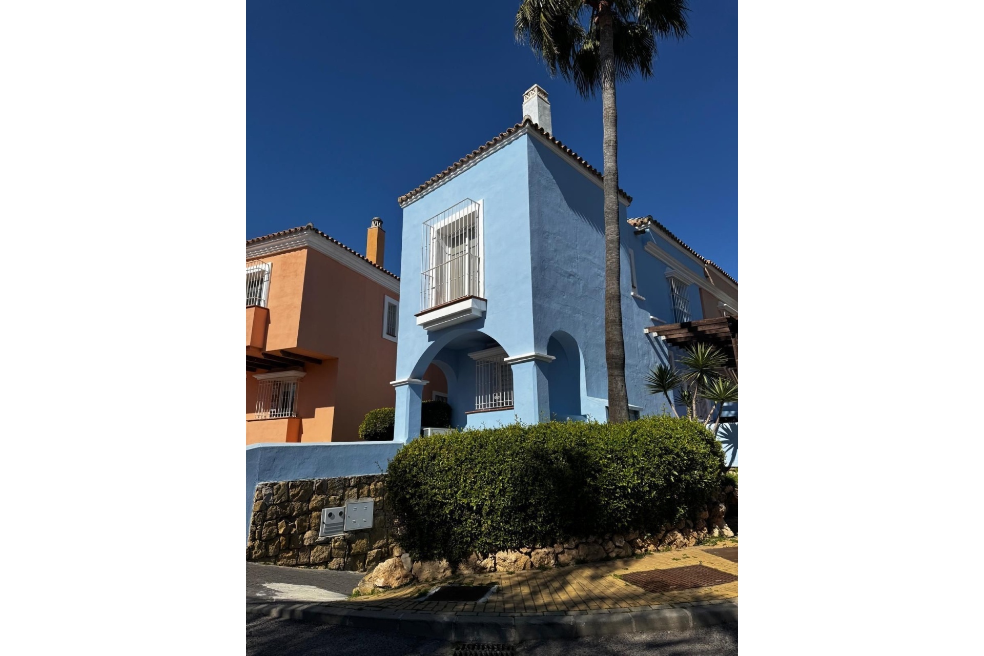 Wiederverkauf - Town house - Marbella - Nueva Andalucía