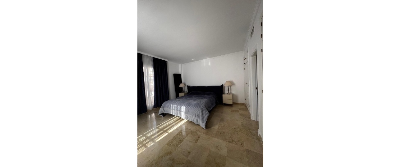 Wiederverkauf - Town house - Marbella - Nueva Andalucía