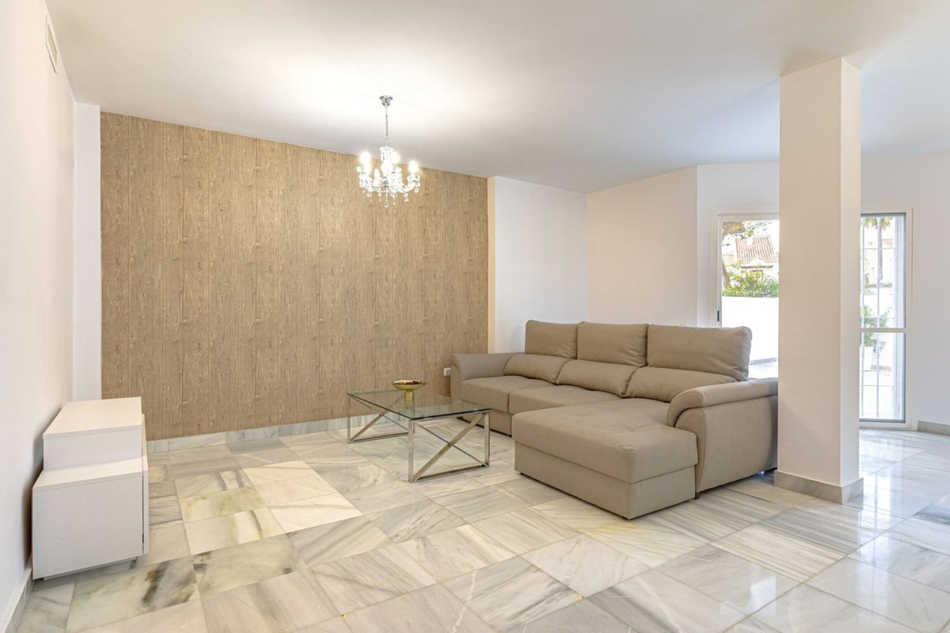 Wiederverkauf - Town house - Marbella - Nueva Andalucía
