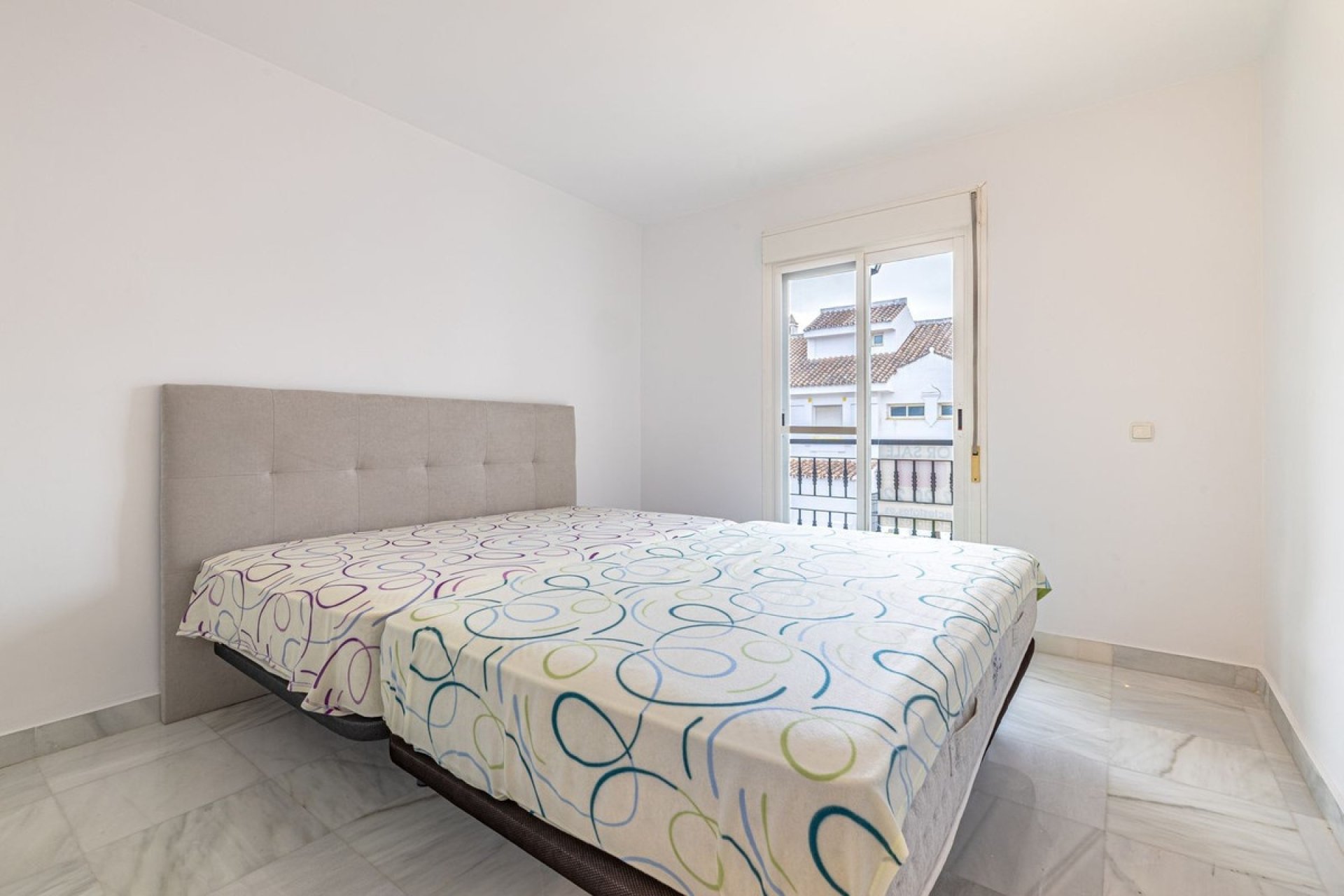 Wiederverkauf - Town house - Marbella - Nueva Andalucía