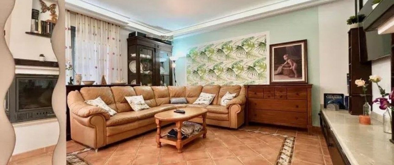 Wiederverkauf - Town house - Marbella - Nueva Andalucía