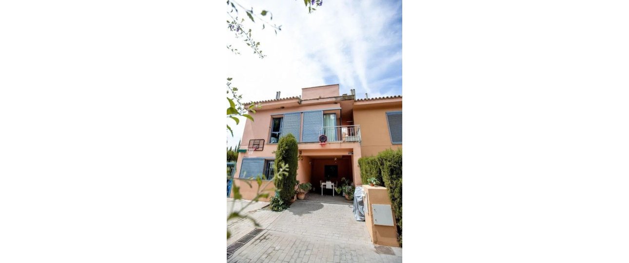 Wiederverkauf - Town house - Marbella - Nueva Andalucía