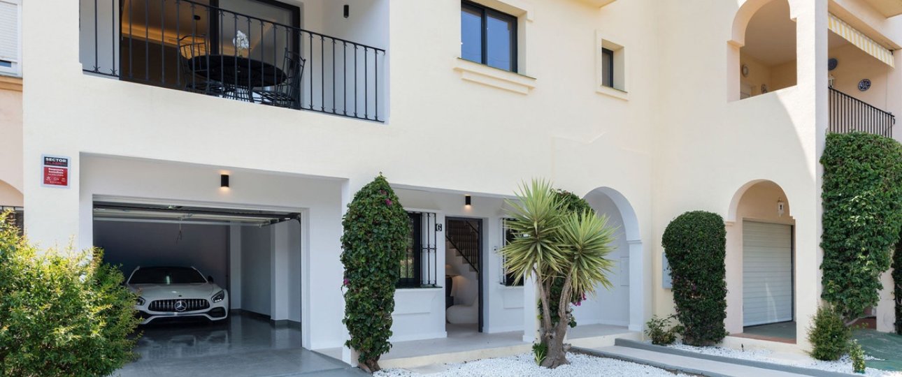 Wiederverkauf - Town house - Marbella - Nueva Andalucía