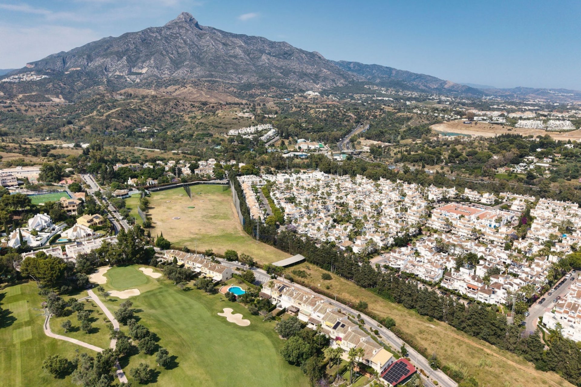 Wiederverkauf - Town house - Marbella - Nueva Andalucía