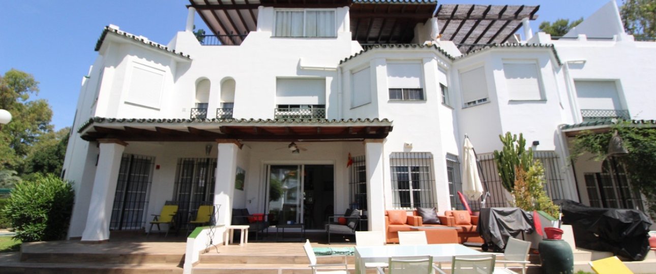 Wiederverkauf - Town house - Marbella - Nueva Andalucía