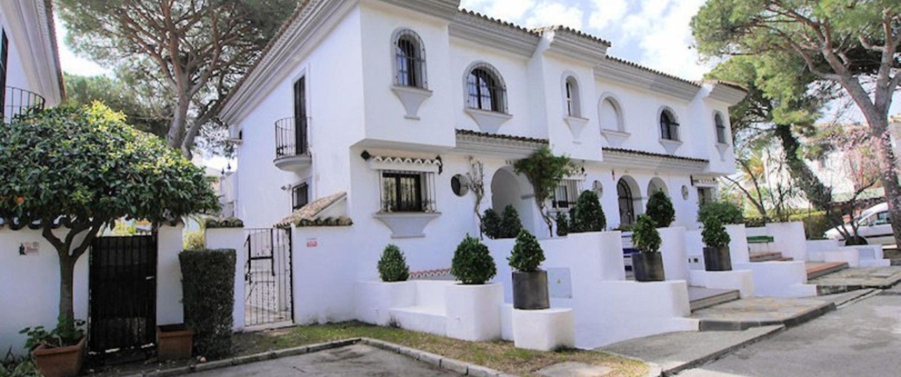 Wiederverkauf - Town house - Marbella - Puerto de Cabopino